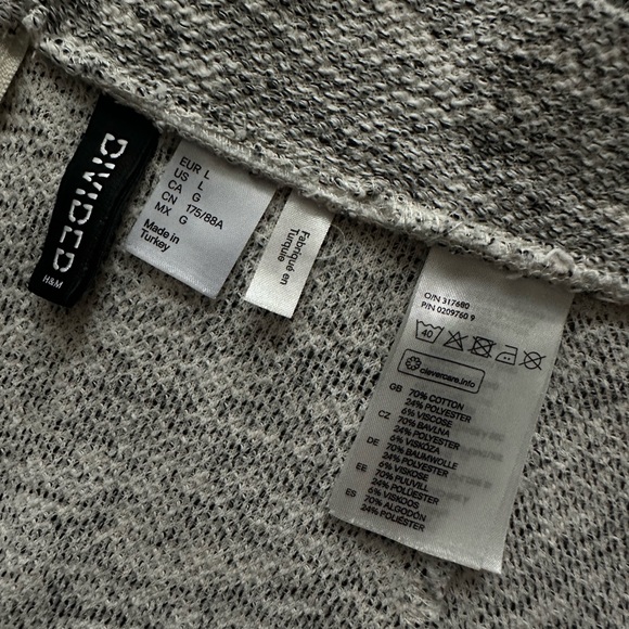 H&M Heather Grey Miniskirt (US L) - Picture 4 of 4